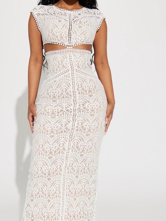 Fashion Nova Dresses & Skirts - Fashion Nova White Lace Maxi Skirt with Cutout Waist